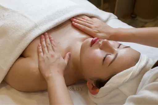 2月28日まで限定.*·̩͙アロマリンパマッサージ全身80分✩∗*゚ 3,980円