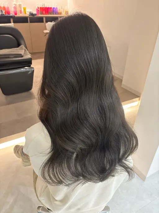 【人気No.1✨️】透明感カラー🩶＋顔周りカット＋艶トリートメント｜暗髪でも垢抜け🫧