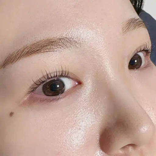 パリジェンヌラッシュリフト👀