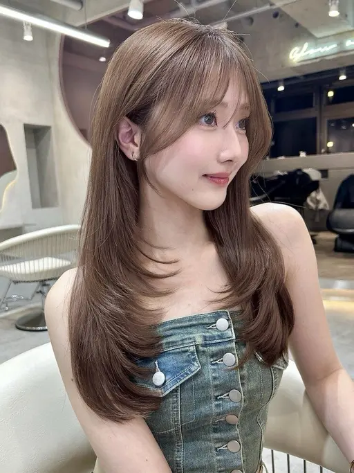 ㊙️有名美容師監修✂️ミディアムレイヤーカット✨ケラチントリートメント付き✨