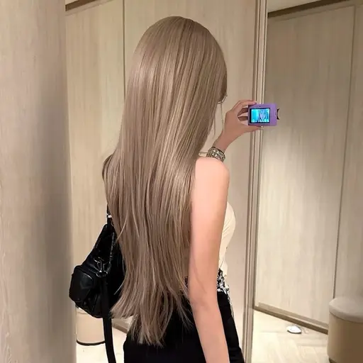 🥣3月限定メニュー🥣初カラーの方オススメ💞ブリーチ1回➕オンカラー➕外部補習トリートメント👱🏻‍♀️🤍✨