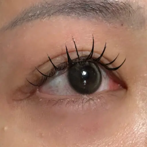 ☆U24☆マツエク フラットラッシュ140本まで付け放題🌸(オフ込み)