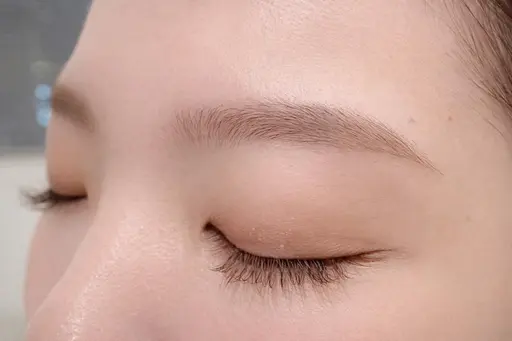 【女性限定】美眉スタイリング（wax脱毛・間引きメイク込み）