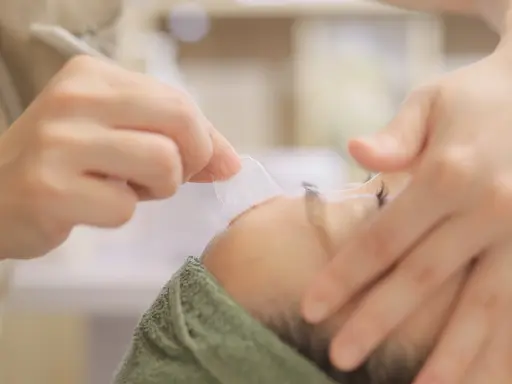 【産毛•角質•顔ダニ除去✨】うるツヤ肌へ導くお肌に優しいフェイシャルワックス🌿ポレーション導入付き🫧