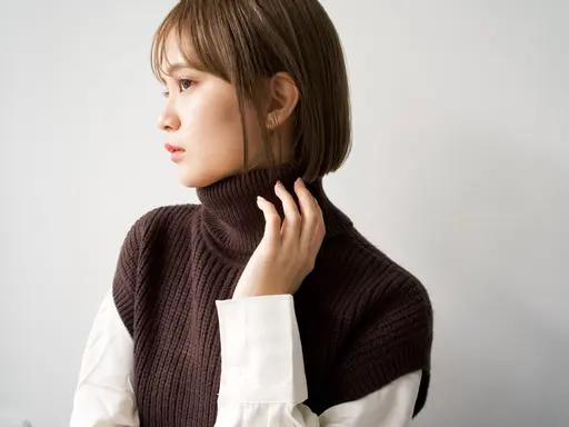 【新規/人気No.1💎】小顔・顔周り似合わせカット+質感再生カラー+髪質改善 2️⃣STEPトリートメント😊✨