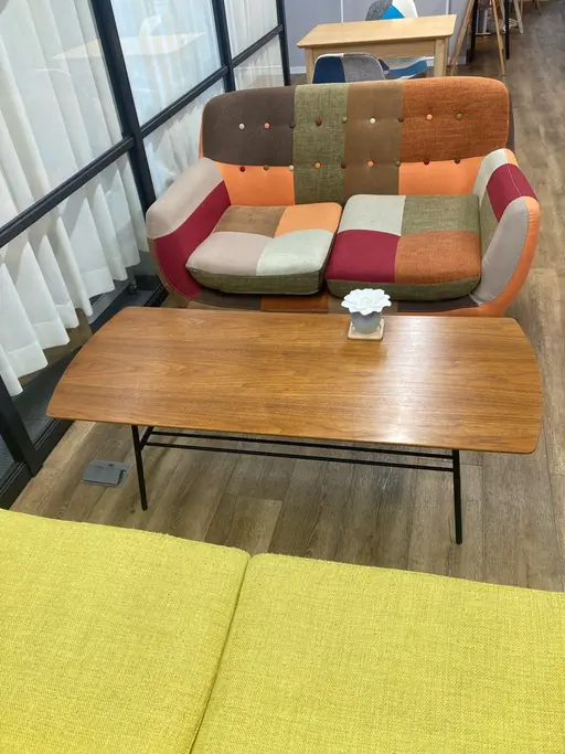 女性👩・ネイルケア800円・カフェ利用もできます（ドリンク無料）☕️合計1時間