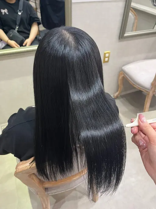 【雨の日のお悩みに💭】縮毛矯正+カット