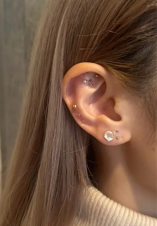 耳ツボジュエリー💎１０粒　3,500円　※最終受付20時