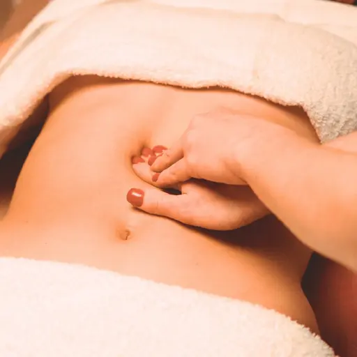 【冷え/便秘/全身の疲れ】リンパマッサージ全身×腸もみ 60分