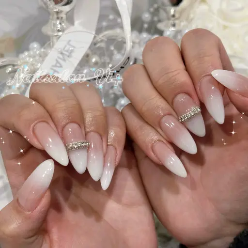 【平日限定17時迄⭐️】10本長さ出しチップスカルプ💫パーツ付きベイビーブーマーコース