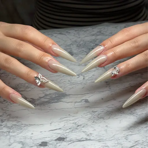 長さ出し10本（チップ）➕ラメorワンカラー