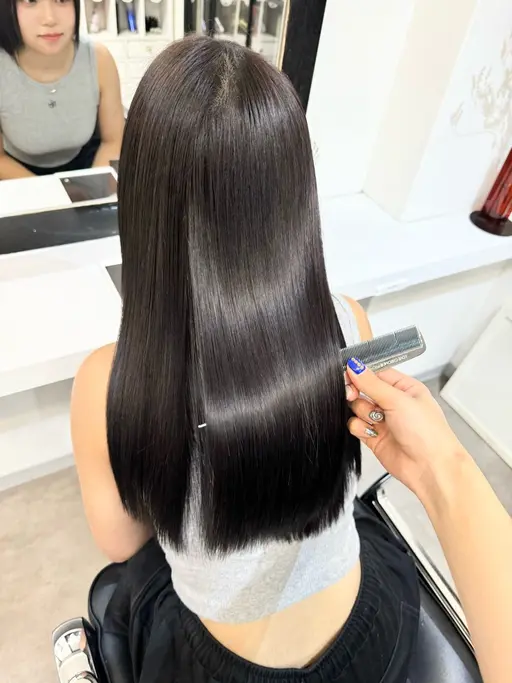 【1日1名限定40%オフ】サラ艶ケアがしっかりできちゃうカットカラートリートメント