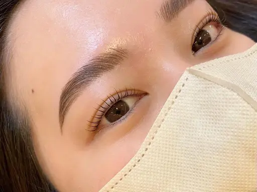 5/8(金)10：00​〜​ご来店限定！技術チェックモデルさん募集🤍垢抜け眉に🌈ハリウッドブロウリフト🌈