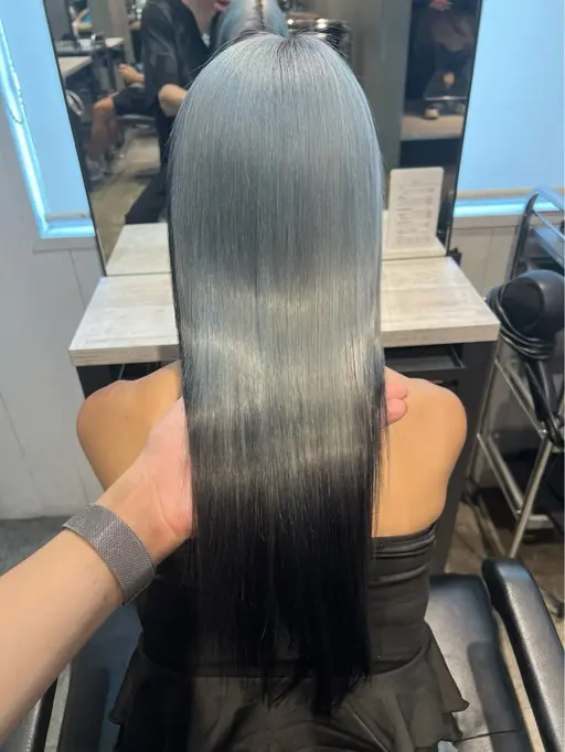 【😈先着1名様😈】ケアブリーチ無料❗️1ブリーチ(リタッチ可)➕カラー➕1stepトリートメント🔮