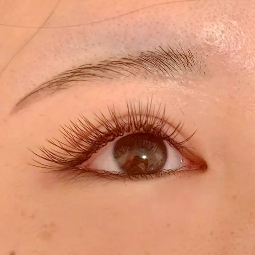 ブラウンまつ毛つけ放題♡