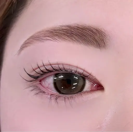 🎀24日11時15分​〜​(お日にち相談)🎀アイブロウスタイリング➕眉毛のカラー➕上まつ毛パーマ