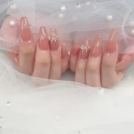 ❤️‍🔥オフ無し限定❤️‍🔥チップ長さ出し10本+ワンカラー💅★*時間内パーツ付け放題✨