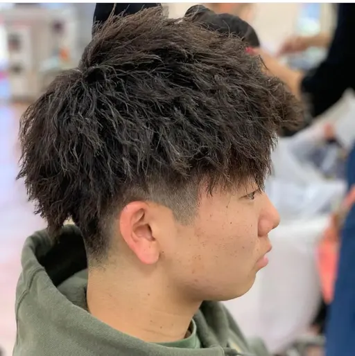 👑【メンズ限定】　⭐️人気No.2 カット＋縦落ちツイストパーマ💇‍♂️＋トリートメント
