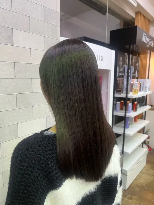 揃えるだけカット➕髪質改善トリートメント✨Aujuaトリートメントで艶サラ髪に