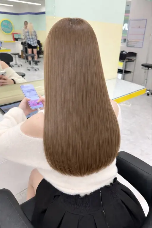 ✨ブリーチ毛OK✨髪質改善ダメージレス縮毛矯正＋カット＋高補修TR ¥10980