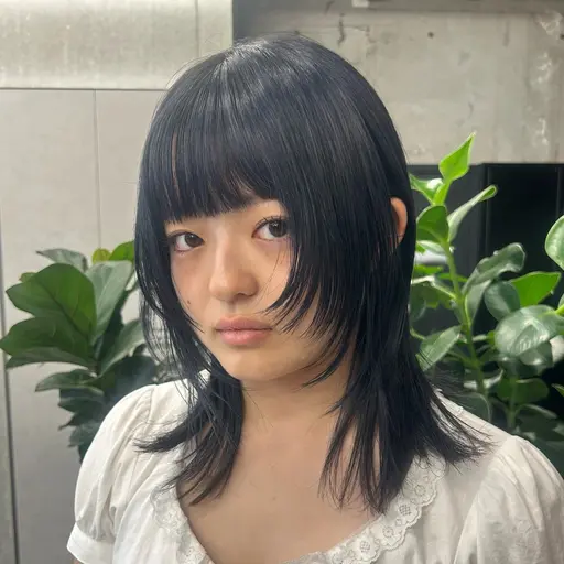 【梅雨入り前に☔️】カット+前髪縮毛