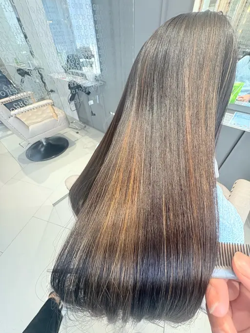 美矯正or縮毛矯正＋カット👑¥16330​〜​