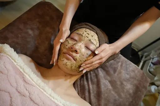 【口コミ投稿メニュー】初回限定価格✨REVIハーブピーリング🌿11000円→5500円