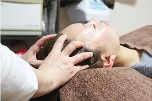 スマホ、PC疲れに ドライヘッドスパ45分