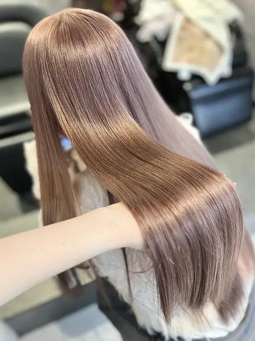 <🌸4月限定🌸>🌟ブリーチonカラー🌟1stepトリートメント付き💫⚠️ご予約前に必ず詳細ご確認ください⚠️