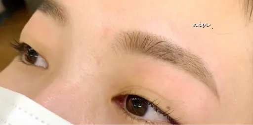 眉毛wax and眉毛脱色