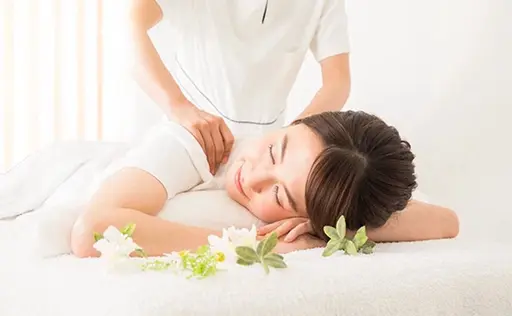 【首肩こり/腰痛の解消へ】全身マッサージ/ボディーケア60分