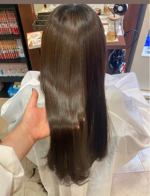 【期間限定🌟お客様還元キャンペーン】似合わせカット✂️+似合わせカラー💖Aujuaトリートメントサービス💖男性歓迎