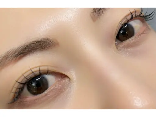 オフ無し【LEDマツエク】フラットラッシュ80本🌿《アイシャンプー付き特別価格♪》隙間を埋めたい方に♪