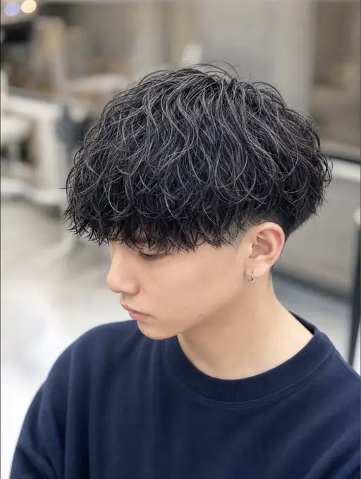 メンズカット➕デザインパーマ(ツイストorツイストスパイラル)➕高保湿パーマ用トリートメント