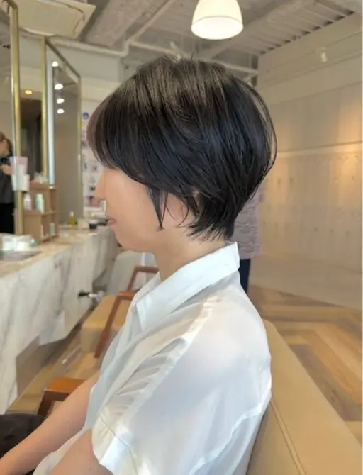 カット(ショートカット、レイヤーカット、ばっさりイメチェンかっと)