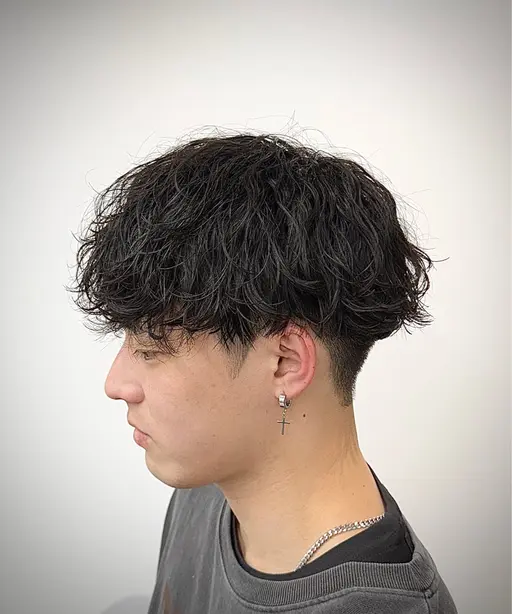 🔥波巻きパーマ+カット✂️直毛でも動きが出てセットが楽に◎¥15,400→¥12,100