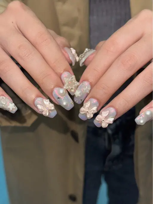 【4月29日12:30​〜​】ハンドジェルネイル🎀パーツ乗せ放題120分🎀(オフあり可)