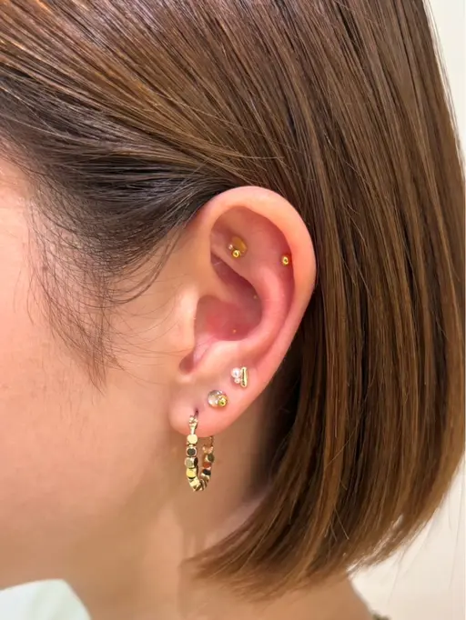 【耳つぼジュエリー】両耳8粒