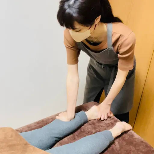 【ボディケア】　　　　　　　　　　　　　　　　　　　　　足集中むくみ撃退コース60分