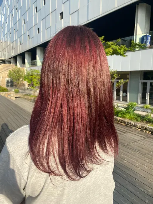 平日学生限定🧑🎓イルミナカラー+トリートメント