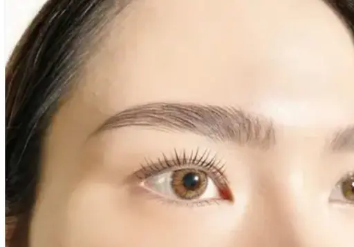 アイブロウ🫧🕊️  ◎レッスンのため、beforeとafterの写真を撮ります🙏🏼先輩からのチェックも有ります！