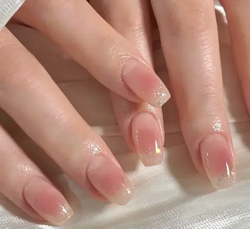 限定価格🍒SNSで人気の純欲チークネイル🩷🩷チーク＋先端ラメ🩷モテカワ女子♪♪4980円