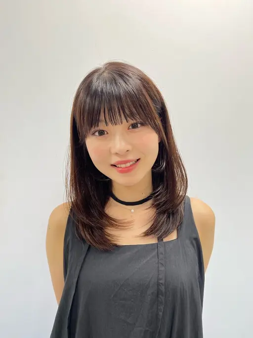 【ミディアムカット】キューティクル補習トリートメント付き¥0 (ご予約時に現在のお写真と仕上がりイメージのお写真送ってい