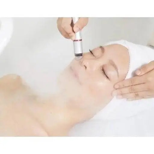 【4月限定34%OFF☆】毛穴洗浄+ハーブピーリング¥12500→¥8000