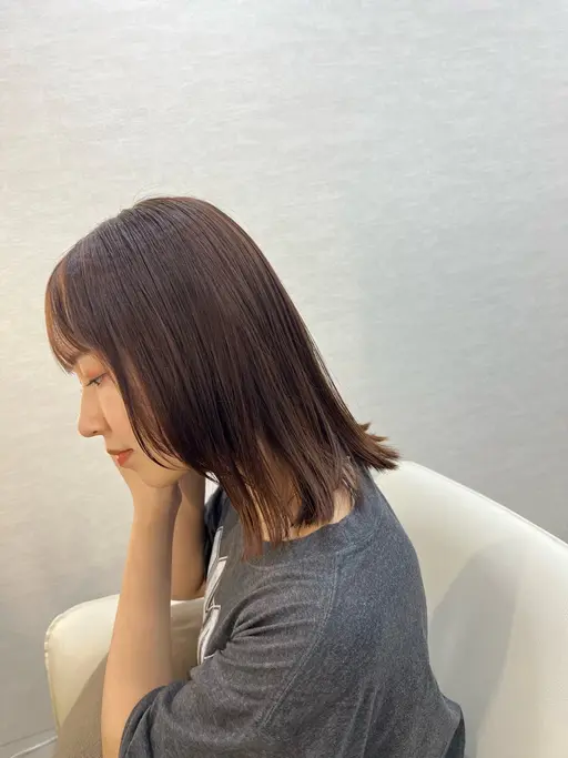 うねり、広がりに🪼薬剤負担軽減🪼酸性ストレート+トリートメント