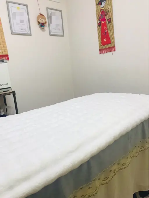 【超お🉐】アロマオイルトリー60分(うつ伏せ全身+デコルテ+ヘッド)