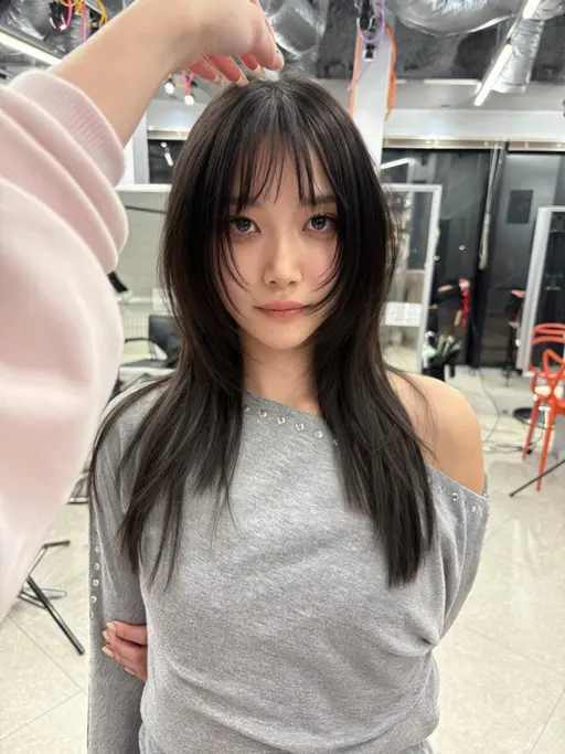 💗5月23日限定💗🈳あり‼️大人気レイヤーカット➕内部補修トリートメント🐈✂︎