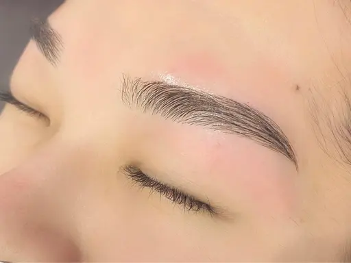 🚹平日期間限定🚹【眉毛ワックス＋毛流れ矯正】✨
