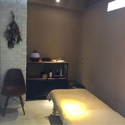 12月まで限定値下げ【脳にアプローチ】医師監修の脳科学に基づく痛くないオールハンドマッサージ110分