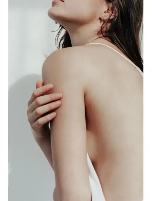 【女性】コラーゲン顔脱毛